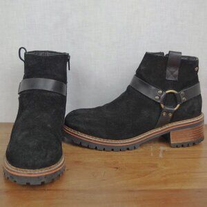 Spanish Made Suede Side ZIp Harness Style Ankle Boots Size EU 40